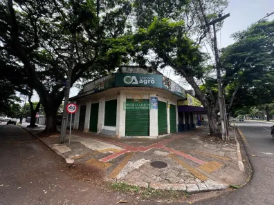 Lote/Terreno à venda, 580m² no Zona 05, Maringá