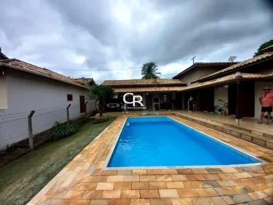 Fazenda/Sítio com 3 Quartos à venda, 184m² no Terras de Itaici, Indaiatuba