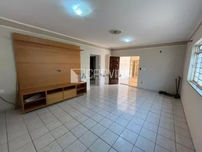 Casa com 3 Quartos à venda, 262m² no Parque Residencial Lagoinha, Ribeirão Preto
