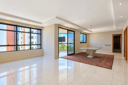 Apartamento com 3 Quartos para alugar, 185m² no Belvedere, Belo Horizonte