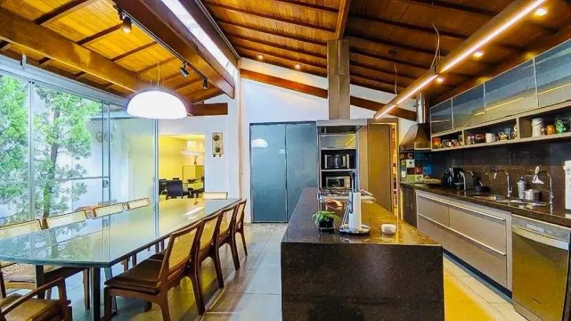 Casa em condomínio com 4 quartos — Buritis, Belo Horizonte
