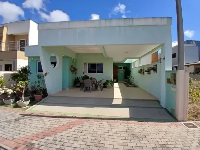 Casa de Condomínio com 3 Quartos à venda, 203m² no Nova Esperança, Parnamirim