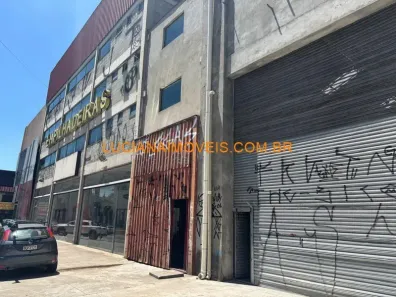 Galpão/Depósito/Armazém para venda ou aluguel, 3000m² no Vila Anastácio, São Paulo