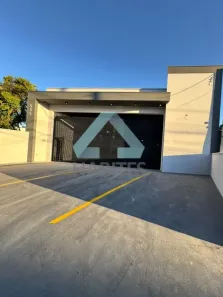 Galpão/Depósito/Armazém para alugar, 244m² no Vila Nossa Senhora de Fátima, Botucatu