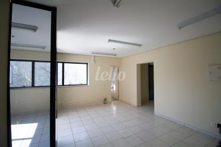 Sala Comercial para alugar, 45m² no Pacaembu, São Paulo