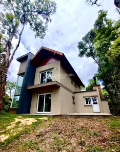 Casa com 3 Quartos para alugar, 263m² no Carniel, Gramado