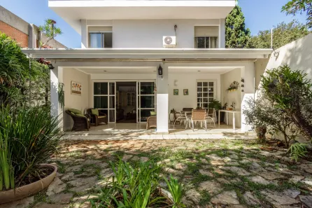Casa com 4 Quartos para alugar, 322m² no Indianópolis, São Paulo