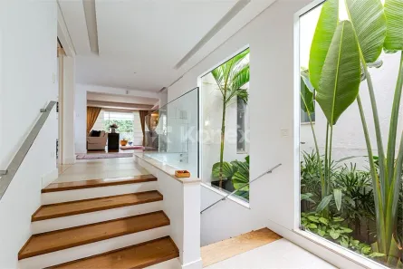 Sobrado com 4 Quartos à venda, 424m² no Boaçava, São Paulo