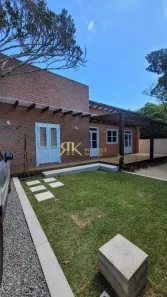 Casa com 2 Quartos para alugar, 78m² no Campeche, Florianópolis