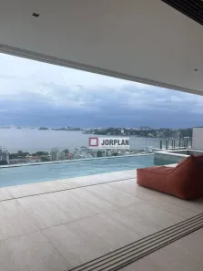 Casa de Condomínio com 4 Quartos à venda, 750m² no Charitas, Niterói