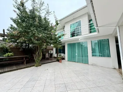 Casa com 4 Quartos à venda, 256m² no Praia João Rosa, Biguaçu