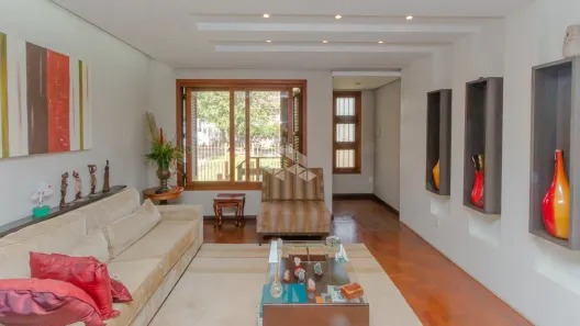 Casa com 4 Quartos à venda, 256m² no Vila Ipiranga, Porto Alegre