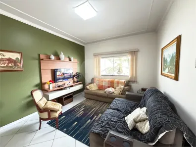 Casa com 3 Quartos para alugar, 228m² no Vila Independência, Piracicaba