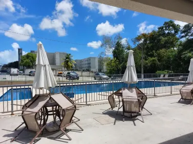 Apartamento com 2 Quartos para alugar, 44m² no Petrópolis, Maceió