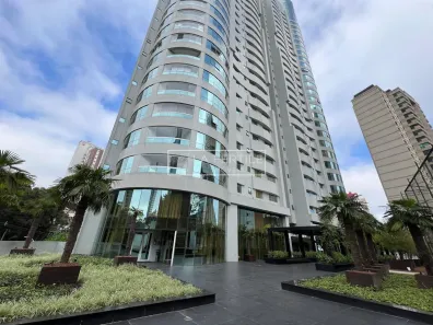 Apartamento com 4 Quartos para alugar, 200m² no Mossunguê, Curitiba