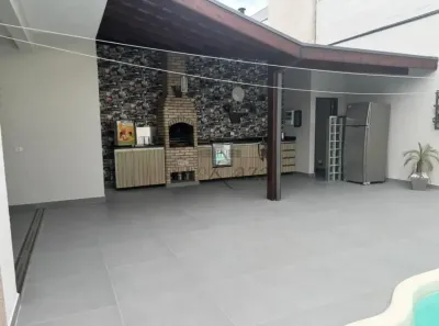 Casa com 3 Quartos à venda, 120m² no Loteamento Villa Branca, Jacareí