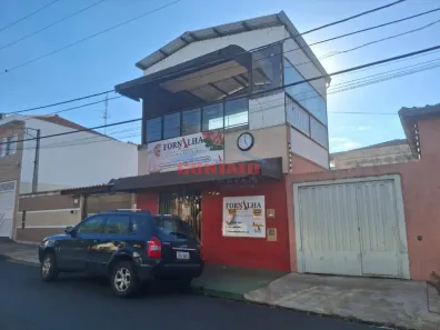 Sala Comercial para alugar, 160m² no Vila Prado, São Carlos