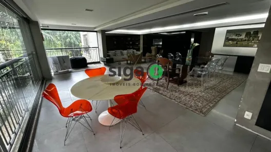 Apartamento com 3 Quartos para alugar, 252m² no Jardim Vitória Régia, São Paulo