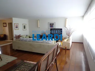 Sobrado com 4 Quartos à venda, 420m² no Jardim das Bandeiras, São Paulo