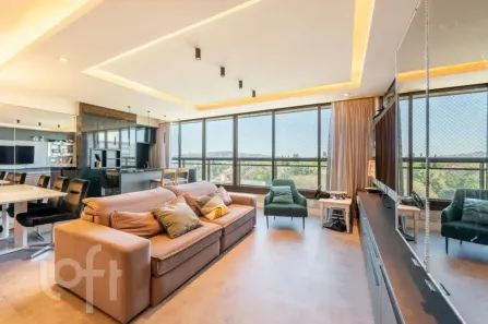 Apartamento com 3 Quartos à venda, 235m² no Três Figueiras, Porto Alegre