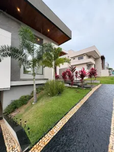 Casa com 3 Quartos à venda, 245m² no Condomínio Residencial Grand Trianon, Anápolis