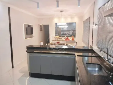 Casa com 3 Quartos à venda, 207m² no Vila Mateo Bei, São Vicente