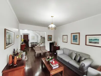 Casa com 4 Quartos à venda, 219m² no Alto de Pinheiros, São Paulo