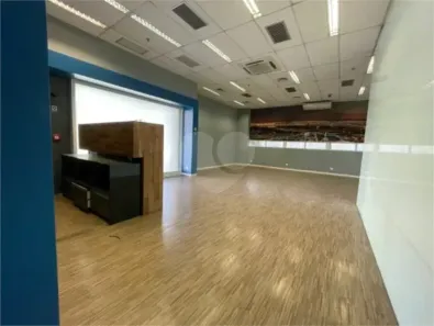 Sala Comercial para alugar, 1361m² no Vila Anastácio, São Paulo