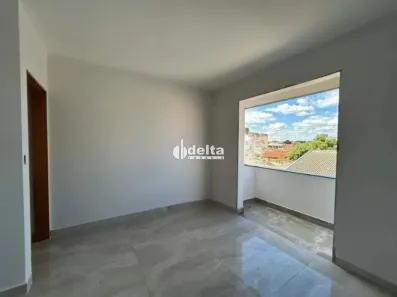 Apartamento com 3 Quartos à venda, 90m² no Santa Mônica, Uberlândia