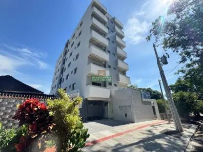 Apartamento com 2 Quartos para alugar, 60m² no Zona 07, Maringá