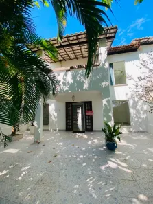 Casa com 4 Quartos para alugar, 210m² no Stella Maris, Salvador
