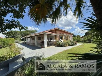 Fazenda/Sítio com 4 Quartos à venda, 350m² no Recanto dos Bandeirantes, Porto Feliz