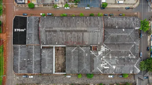 Galpão/Depósito/Armazém para alugar, 370m² no Vila Ziober, Londrina