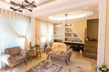 Casa com 5 Quartos à venda, 300m² no Concórdia, Belo Horizonte