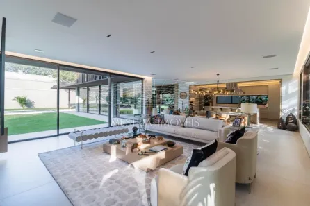 Casa com 3 Quartos à venda, 550m² no Jardim Guedala, São Paulo