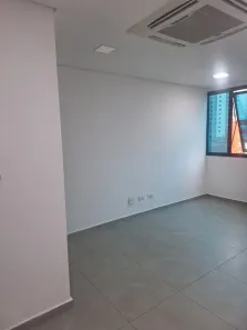 Sala Comercial para alugar, 23m² no Jardim Maria Rosa, Taboão da Serra