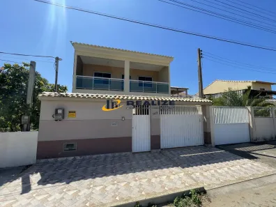 Casa com 4 Quartos à venda, 220m² no Santo Amaro de Campos, Campos dos Goytacazes