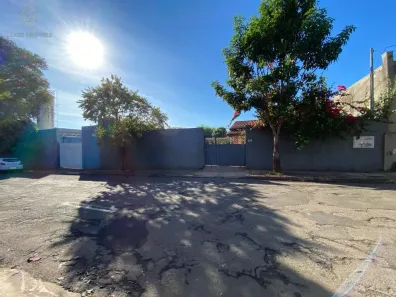 Lote/Terreno à venda, 800m² no Jardim Agari, Londrina