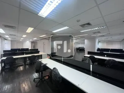 Sala Comercial para alugar, 768m² no Vila Olímpia, São Paulo