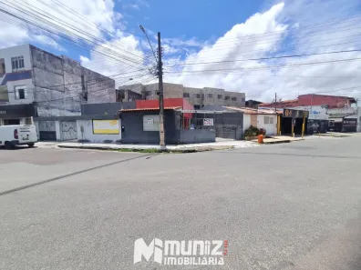 Casa com 2 Quartos para alugar, 210m² no Ponto Novo, Aracaju