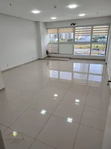 Sala Comercial à venda, 37m² no Vila Mogilar, Mogi das Cruzes