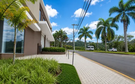 Ponto Comercial para alugar, 296m² no Aeroporto, Juiz de Fora