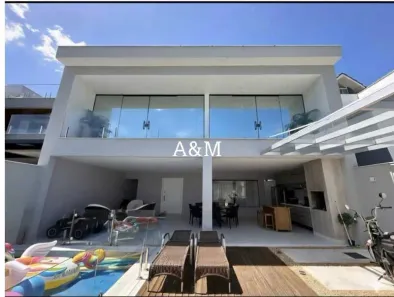 Casa de Condomínio com 4 Quartos à venda, 320m² no Recreio dos Bandeirantes, Rio de Janeiro