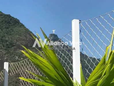 Casa com 3 Quartos à venda, 370m² no Santa Rosa, Niterói
