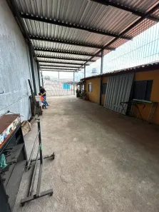 Casa com 3 Quartos para alugar, 250m² no Jardim Novo Mundo, Goiânia
