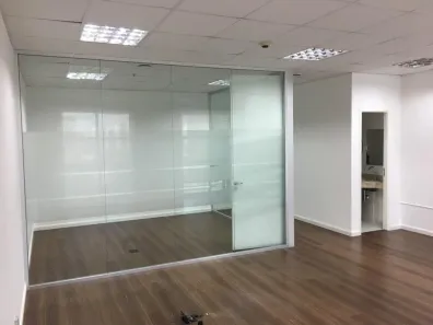 Sala Comercial para venda ou aluguel, 70m² no Vila Cordeiro, São Paulo