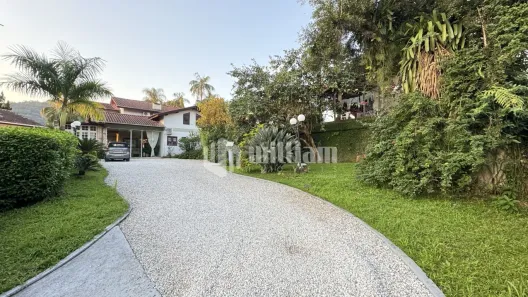 Casa com 4 Quartos à venda, 263m² no Guarani, Brusque