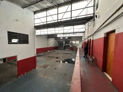 Galpão/Depósito/Armazém para alugar, 803m² no Canhema, Diadema