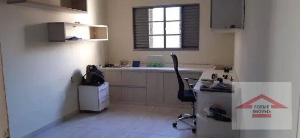 Casa com 4 Quartos à venda, 214m² no Parque Residencial Jundiaí, Jundiaí