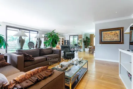 Apartamento com 3 Quartos à venda, 259m² no Vila Progredior, São Paulo